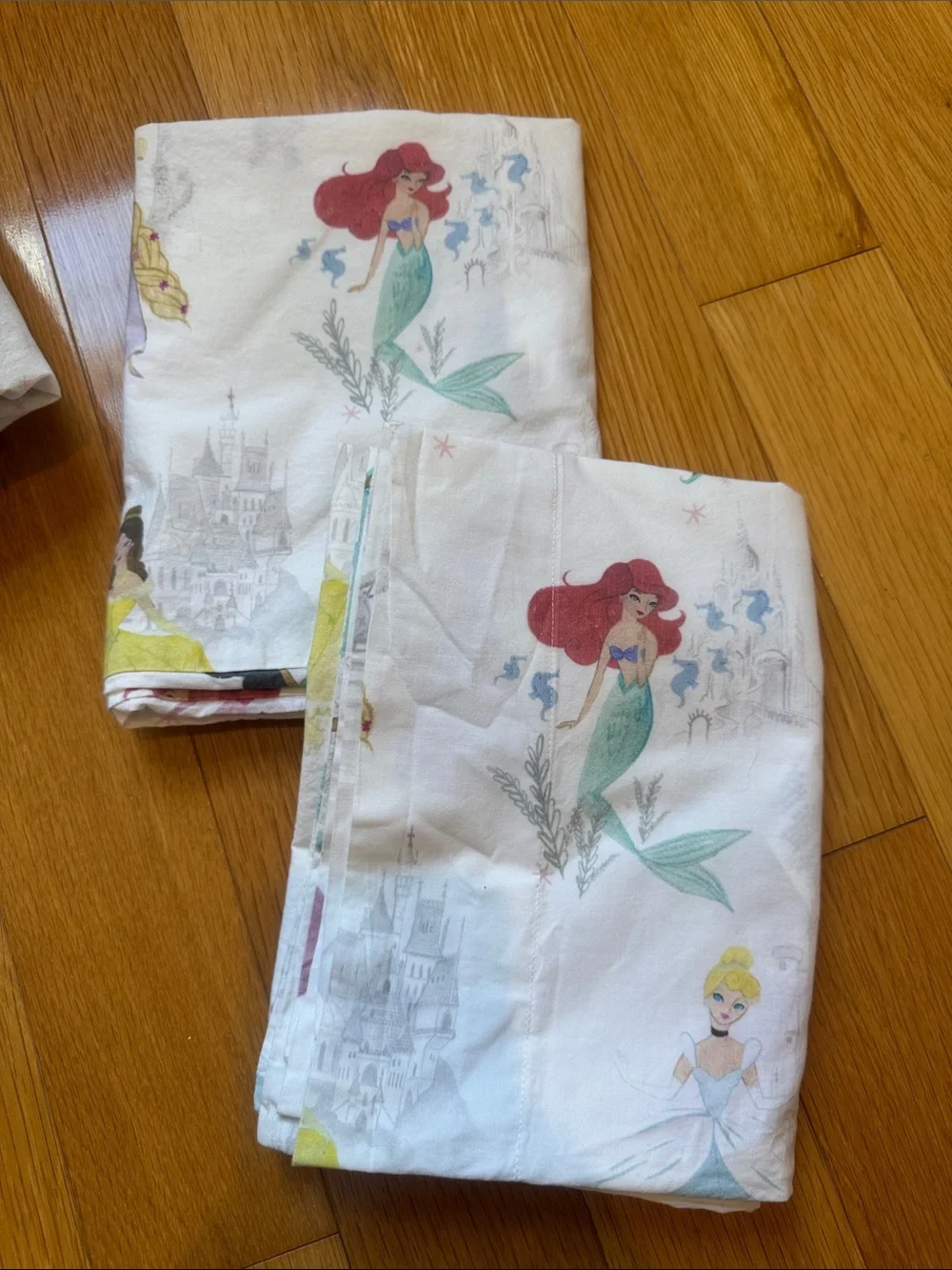 Pottery Barn kids Queen size Disney Princess sheets